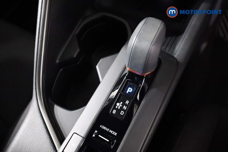 2024 Toyota C-HR 2.0 PHEV Design 5dr CVT HATCHBACK PETROL/ELECTRIC Automatic