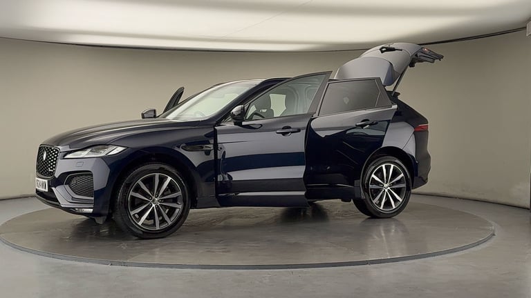 2024 Jaguar F-Pace 2.0 D200 MHEV R-Dynamic SE Black SUV 5dr Diesel Auto AWD Euro 6 (s/s) (204 SUV...