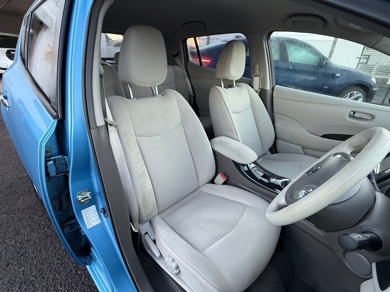 2012 Nissan Leaf Automatic £20 Tax ONLY 51k FSH NEW BRAKES THRES NEW MOT WARRANTY