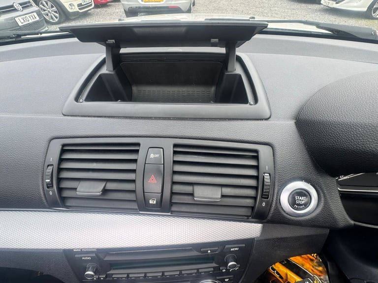 2013 BMW 1 Series 118i Sport Plus Edition 2dr CONVERTIBLE Petrol Manual