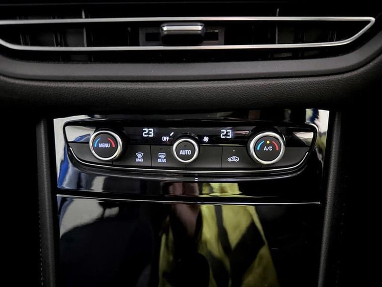 2022 Vauxhall Grandland 1.2 Turbo GS Line Euro 6 (s/s) 5dr Manual SUV Petrol Manual