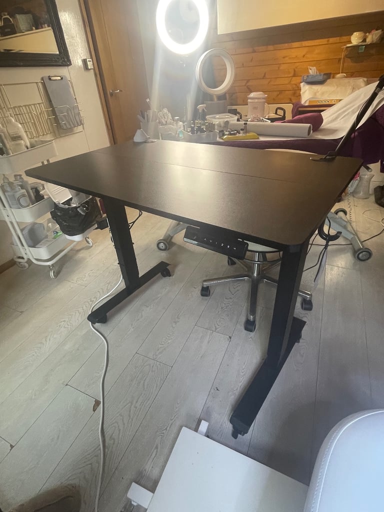 image for Electric standing desk