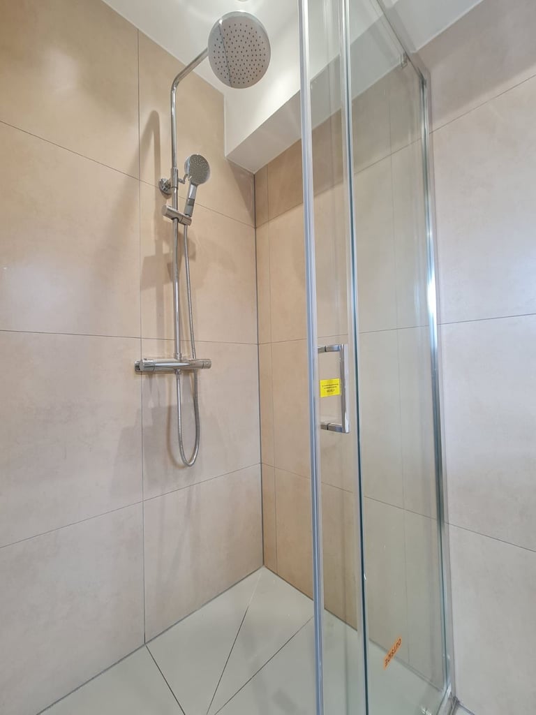 Studio Flat Available Bills Included-Withington-M20