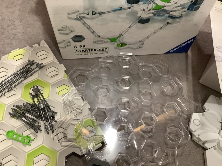 Gravitrax start set stem game family fun