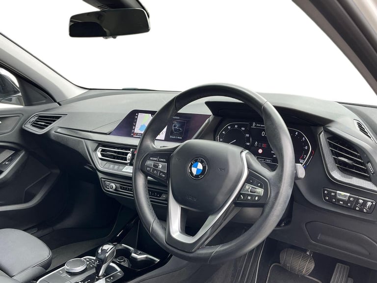  BMW 1 Series Sports Hatch 1.5 118i Sport Hatchback 5dr Petrol Dct Euro 6 s/s