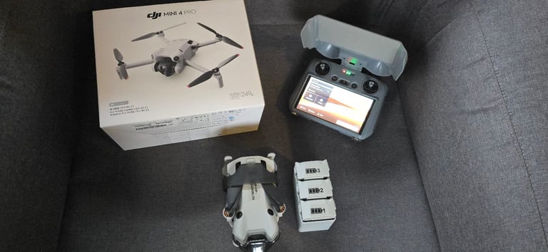 DJI Mini 4 Pro Rc Controller - Fly more Combo