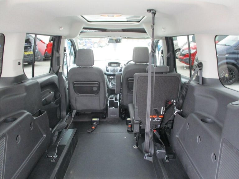 Ford Grand Tourneo Connect Titanium 2018 1.5 TDCi Manual