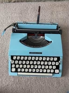 image for Vintage Imperial 200 Typewriter 