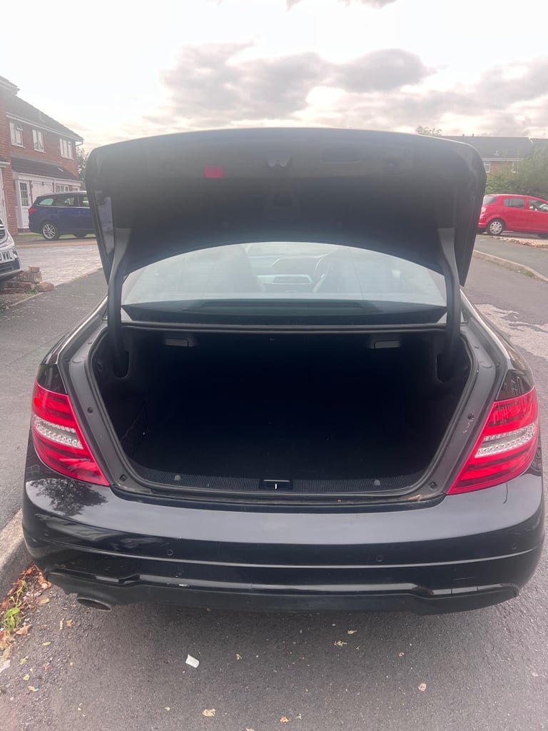 Mercedes-Benz, C CLASS, Coupe, 2012, Semi-Auto, 1595 (cc), 2 doors