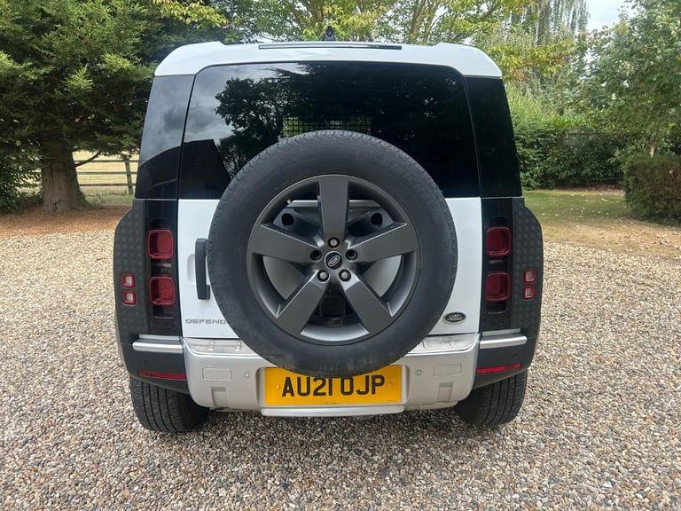 LAND ROVER DEFENDER 90 3.0 D200 MHEV 2021