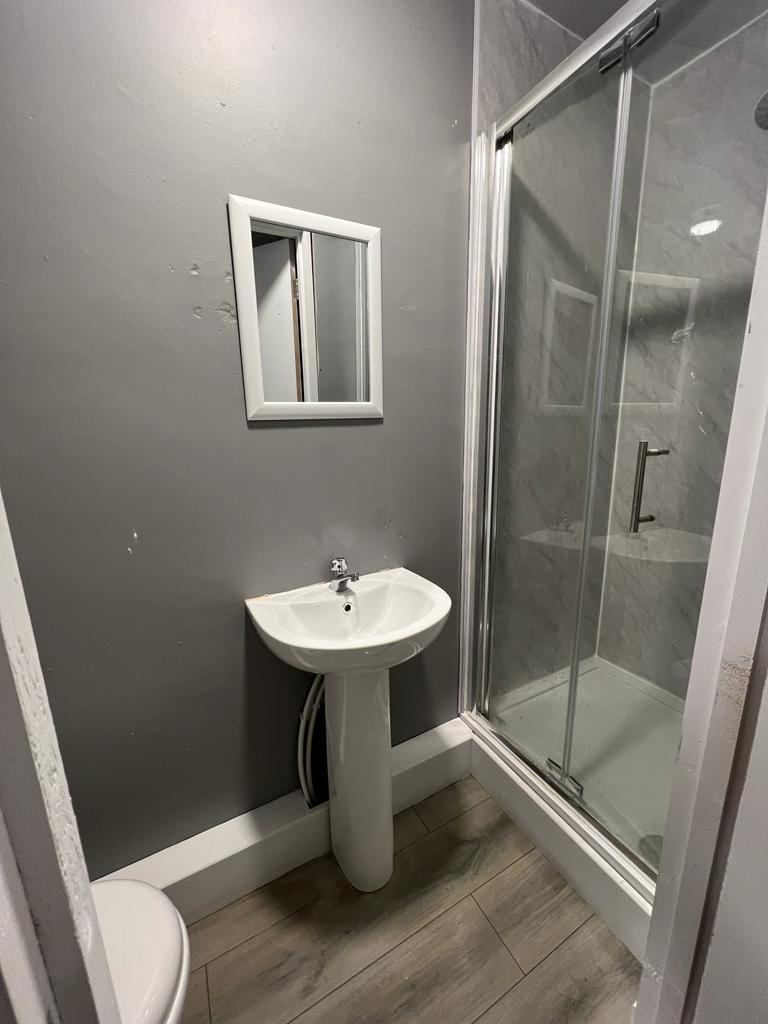 Studio Flat in Windsor SL4 3QB