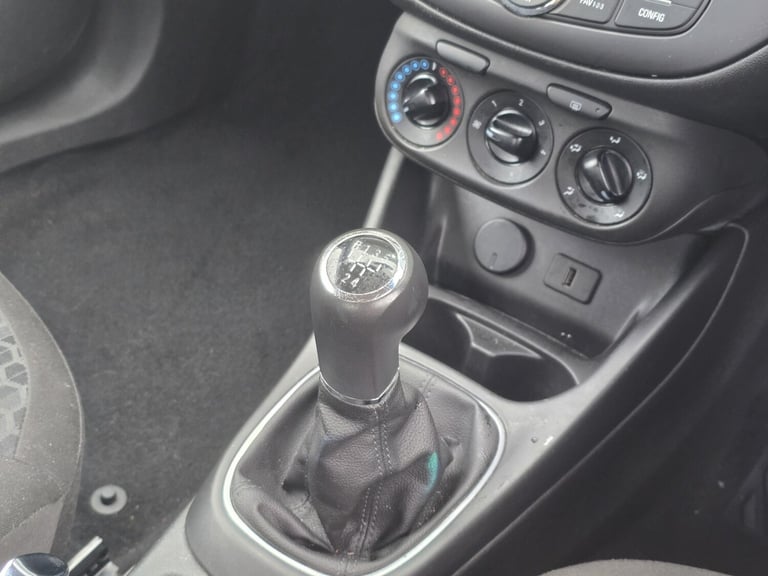 VAUXHALL CORSA 1.2 i Sting 2015