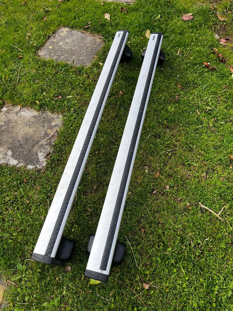 image for Thule aero roof bar kit 