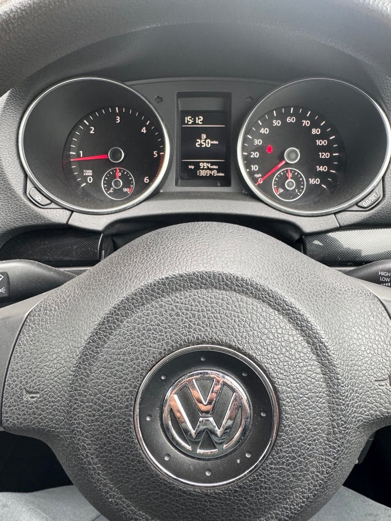 Volkswagen, GOLF, Hatchback, 2009, Manual, 1968 (cc), 5 doors