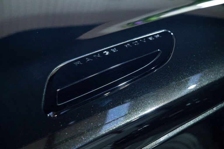 2019 Land Rover Range Rover Velar 3.0 D300 R-Dynamic HSE SUV 5dr Diesel Auto 4WD Euro 6 (s/s) (30...