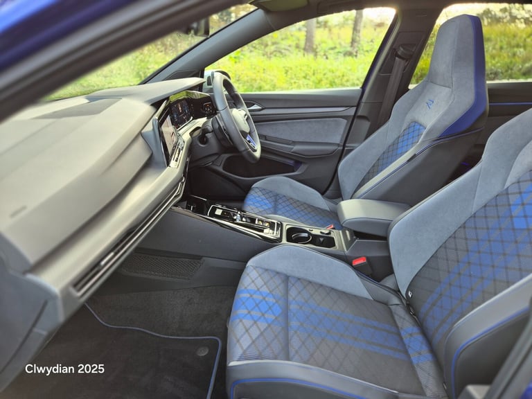 2024 Volkswagen Golf 2.0 TSI 320 R 4Motion 5dr DSG HATCHBACK Petrol Automatic