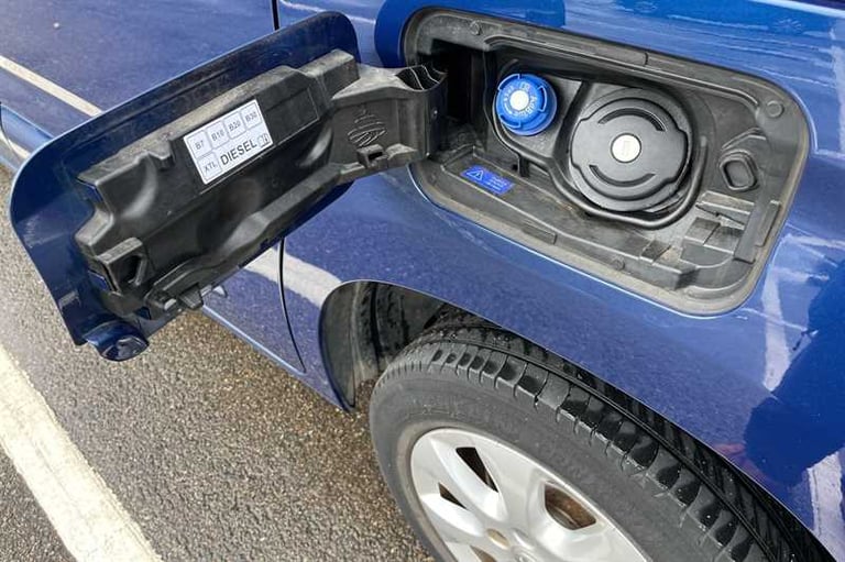 2022 Vauxhall Combo Life 1.5 Turbo D SE 5dr MPV DIESEL Manual