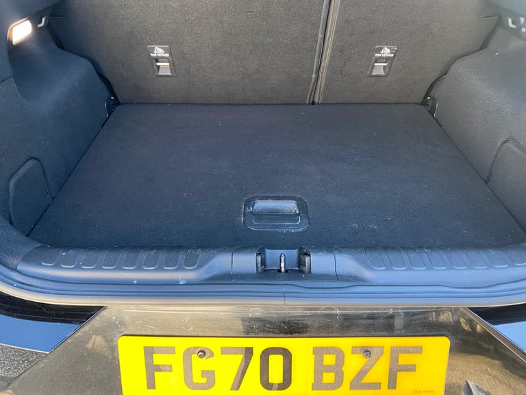 Ford, PUMA, Hatchback, 2020, Manual, 999 (cc), 5 doors