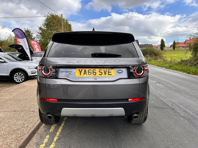 2017 Land Rover Discovery Sport 2.0 TD4 HSE SUV 5dr Diesel Manual 4WD Euro 6 (s/s) (5 Seat) (150 ...