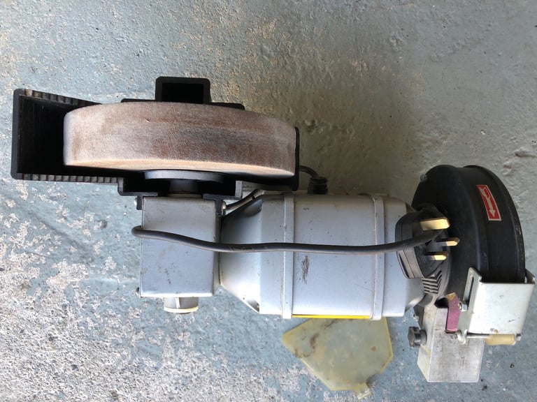 image for Bench wet and dry grinder