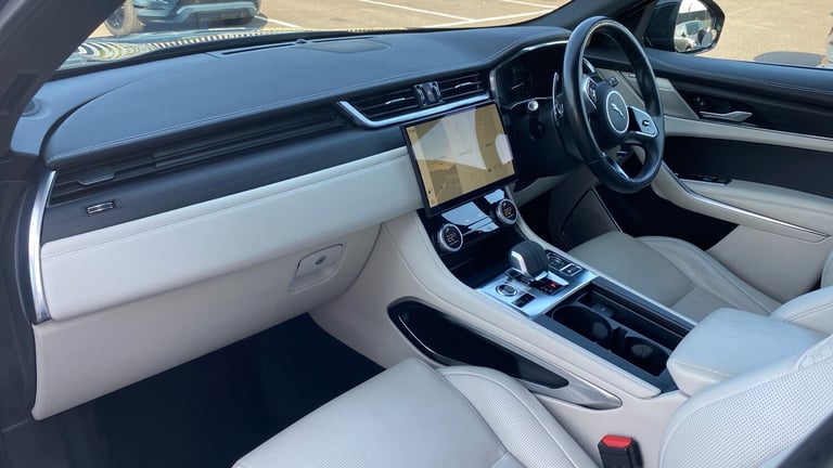 2022 Jaguar F-Pace 3.0 D300 R-Dynamic HSE 5dr Auto AWD ESTATE DIESEL Automatic
