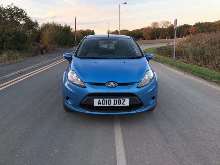Ford Fiesta 1.25 Zetec Petrol, New Clutch, New Cambelt, New Tyres, New Service, HPI clear - Image 3