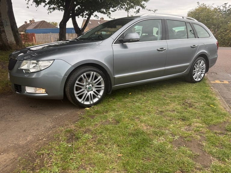 2013 Skoda Superb 1.8 TSI Elegance Estate 5dr Petrol Manual 4WD Euro 5 (160 ps) Estate Petrol Manual
