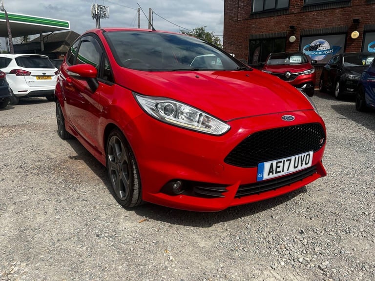 2017 Ford Fiesta 1.6T EcoBoost ST-3 Hatchback 3dr Petrol Manual Euro 6 (182 ps) HATCHBACK Petrol ...
