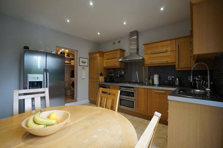 💕 Private Rooms for Rent in the🛌 City of London 📍