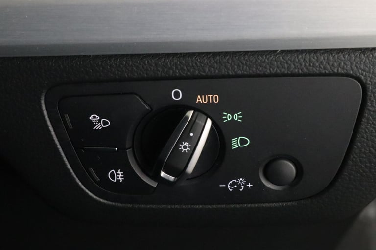 2019 Audi Q5 2.0 TDI 40 S line S Tronic quattro Euro 6 (s/s) 5dr ESTATE Diesel Automatic