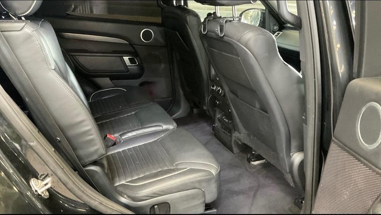  Land Rover Discovery 3.0 TD V6 HSE Luxury Auto 4WD Euro 6 (s/s) 5dr Diesel Automatic