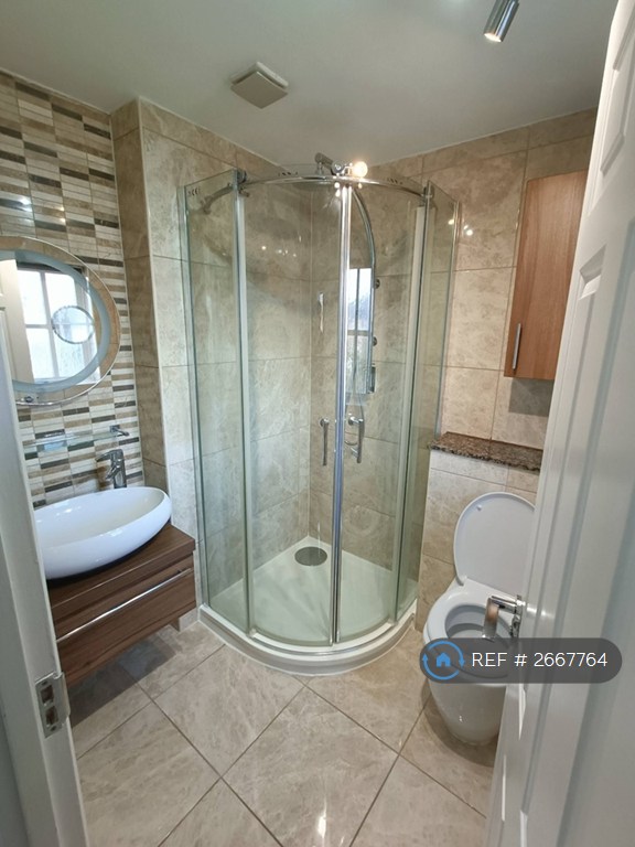 2 bedroom house in Cudham Close, Belmont, Sutton, SM2 (2 bed) (#2667764)