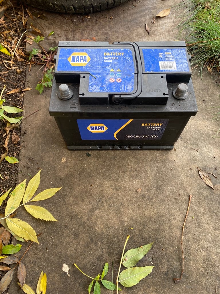 Car battery 