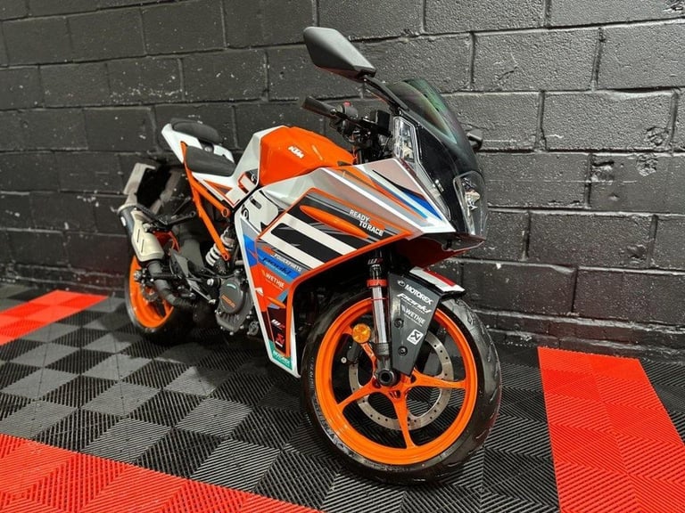 2024 24 KTM RC 125  FINANCE SPECIALISTS APPLY NOW