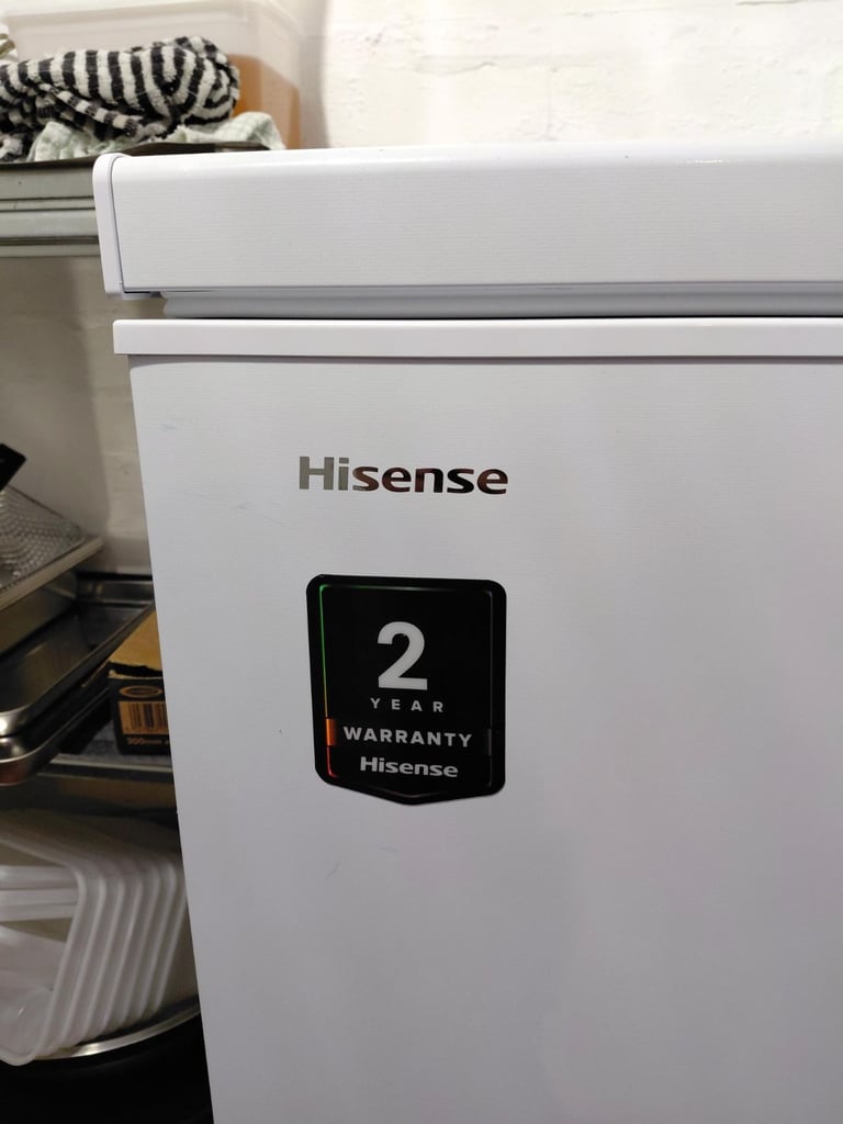 Hisense FC247D4AWLE Chest Freezer – 191L – White – 5 months old