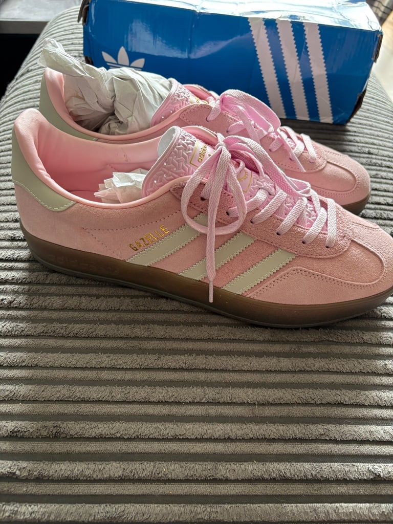 image for Adidas Gazelle- Size 9