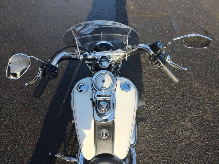 2006 56 HARLEY DAVIDSON FXDC SUPER GLIDE CU 1584 SUPERGLIDE CUSTOM CRUISER WHITE