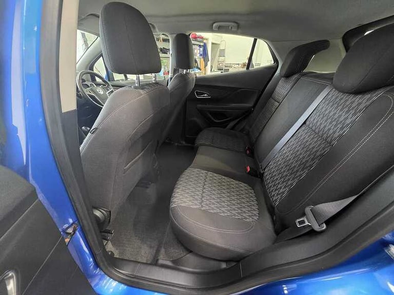 2015 Vauxhall Mokka 1.6i Tech Line 5dr HATCHBACK PETROL Manual