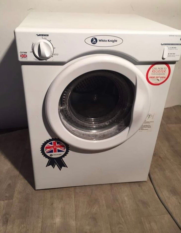 White Knight C37AW 3kg Freestanding Vented Tumble Dryer 
