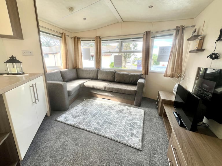 Beautiful static caravan available for ownership - Dawlish, devon