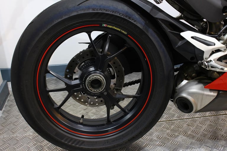 Ducati Panigale 1299S 
