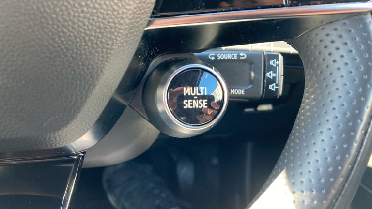 2024 Renault Megane E Tech EV60 160kW Iconic 60kWh Optimum Charge 5dr Auto Electric Hatchback Hat...