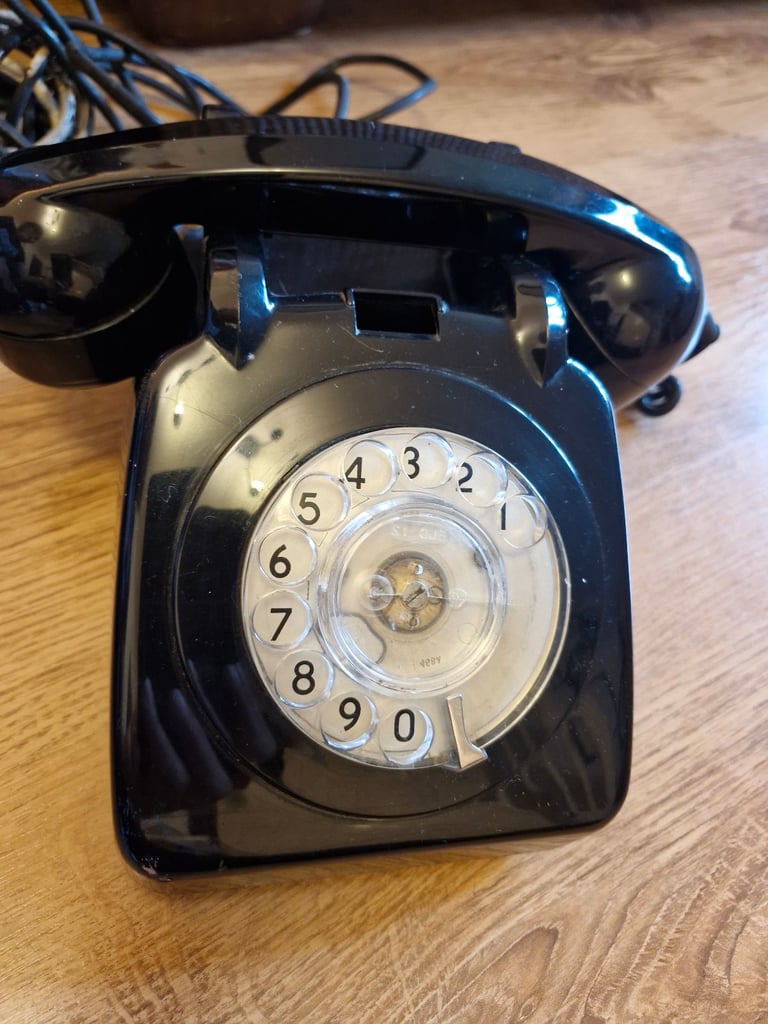 image for VINTAGE GPO 706 ROTARY DIAL TELEPHONE - GLOSS BLACK 