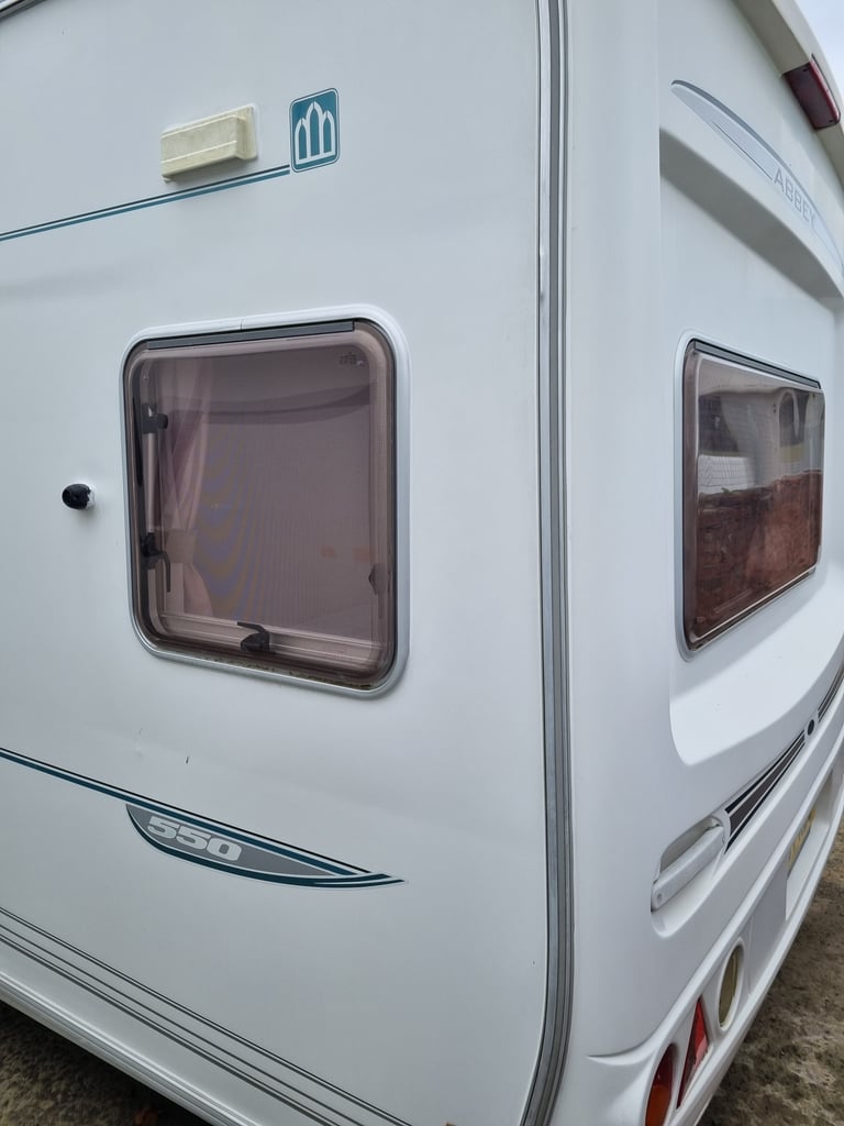 Abbey safari fixed bed excellent condition 