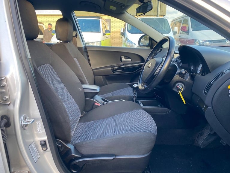 2008 Kia Ceed 1.6 GS 5dr HATCHBACK PETROL Manual