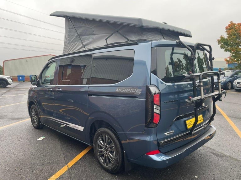 Ford Transit Custom FLEX model Camper/MPV with elevating roof