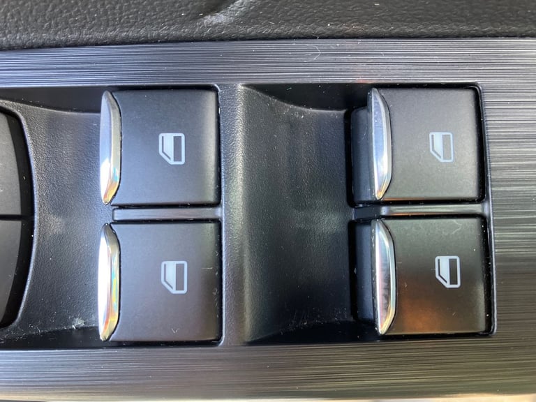 2023 Ford Kuga 2.5 PHEV ST-Line X Edition 5dr CVT 5 Door PETROL/ELECTRIC Automatic