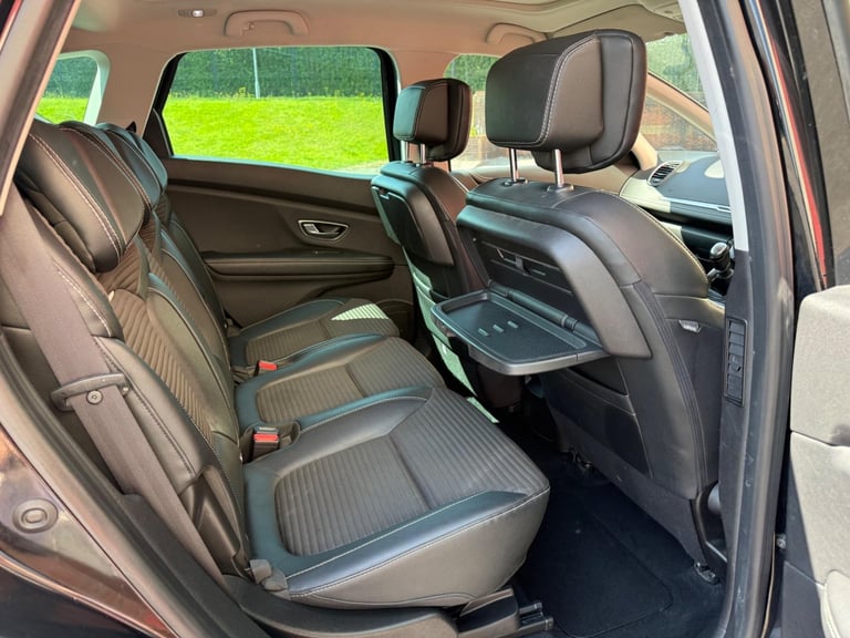 2019 Renault Scenic 1.3 TCe Signature Euro 6 (s/s) 5dr MPV Petrol Manual