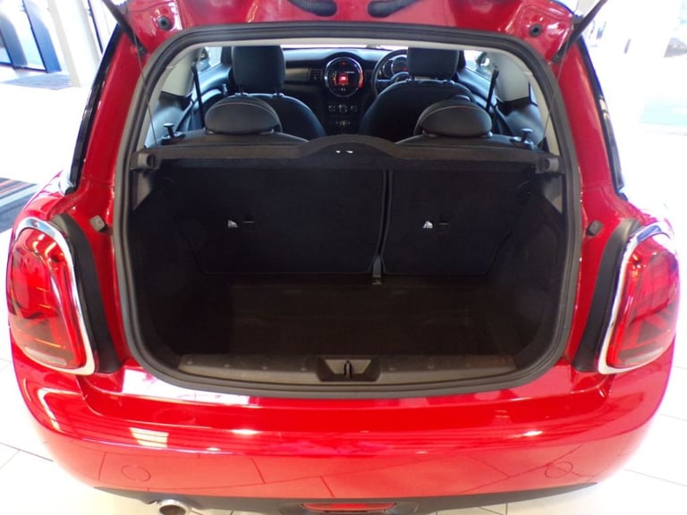  Mini Hatchback 1.5 Cooper Classic II 3dr Petrol