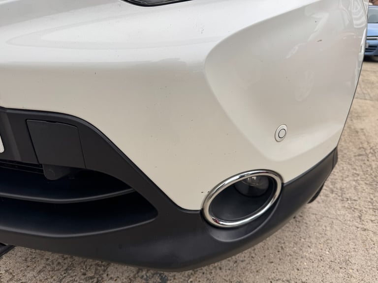 2017 Nissan Qashqai 1.2 DIG-T N-Connecta SUV 5dr Petrol XTRON 2WD Euro 6 (s/s)